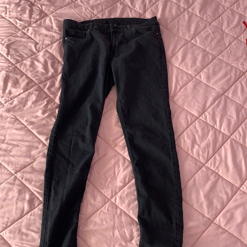 Black Skinny Jeans